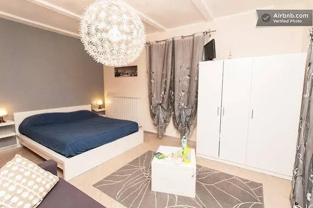 House Volumnia Pérouse