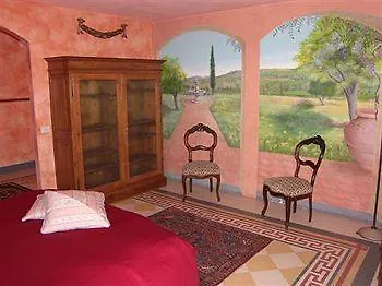 House Volumnia Pérouse