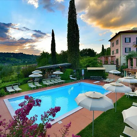House Volumnia Affittacamere 3*